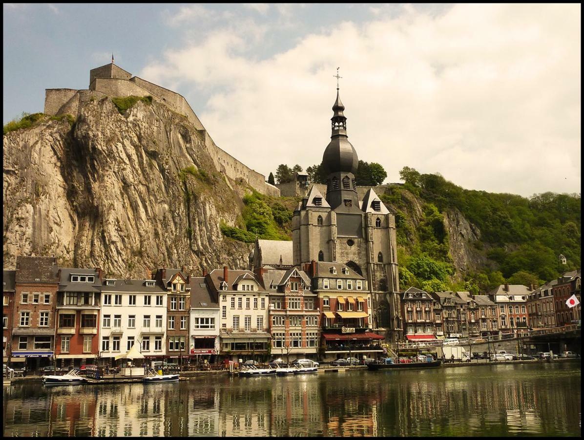 Een Thuis In De Condroz Waulsort Exteriér fotografie